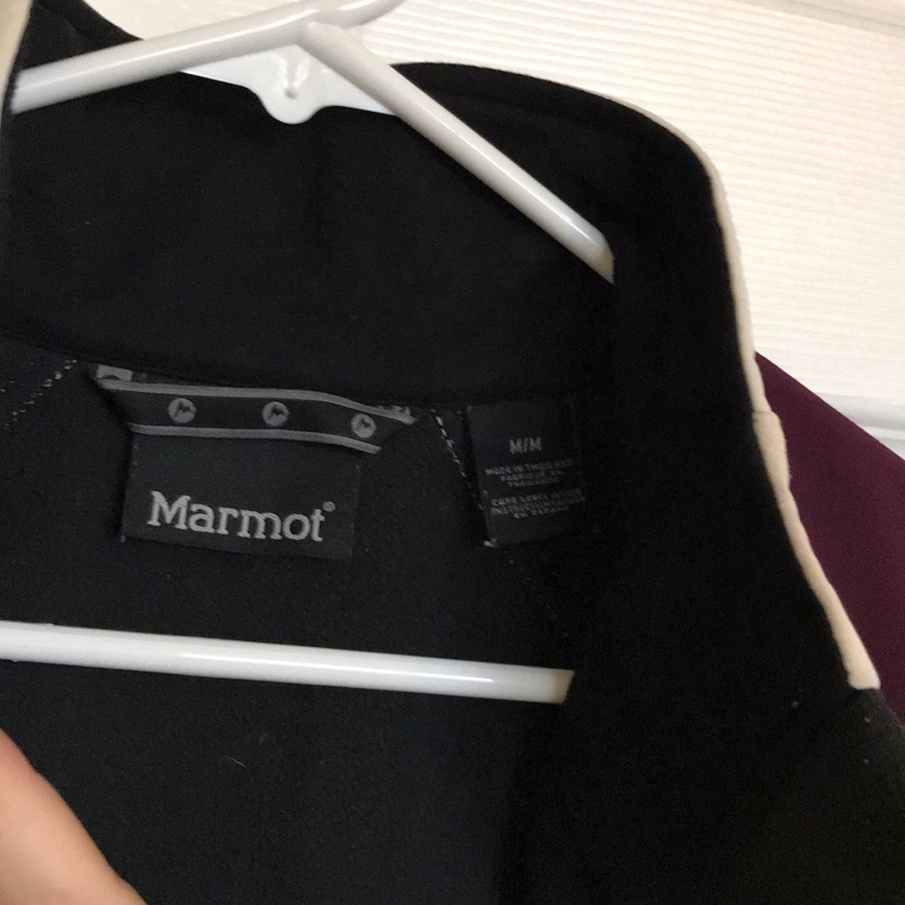 Marmot Softshell Jacket - image 4